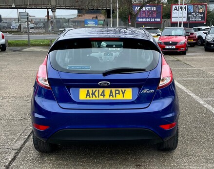 Ford Fiesta ZETEC 6