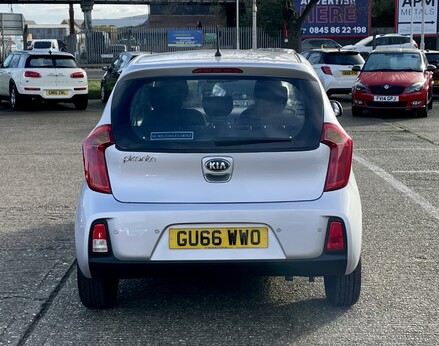 Kia Picanto 2 6