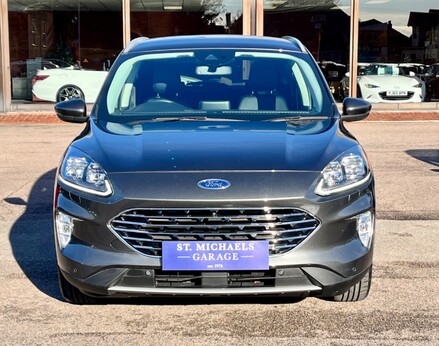 Ford Kuga TITANIUM FIRST EDITION 5