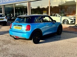 Mini Hatch COOPER 8