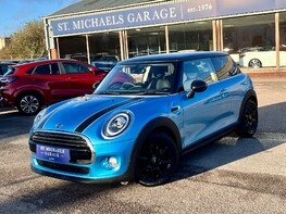 Mini Hatch COOPER 1