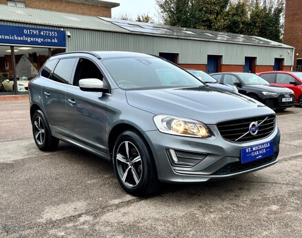 Volvo XC60 D4 R-DESIGN NAV AWD 4