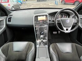 Volvo XC60 D4 R-DESIGN NAV AWD 2