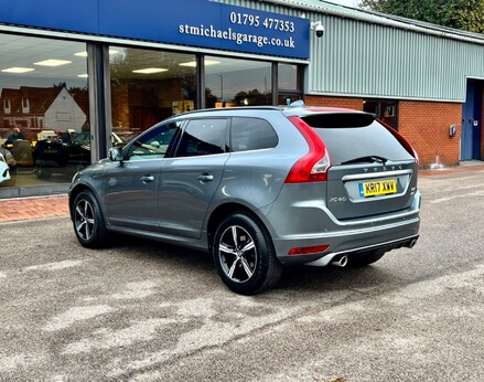 Volvo XC60 D4 R-DESIGN NAV AWD 9