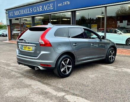 Volvo XC60 D4 R-DESIGN NAV AWD 8