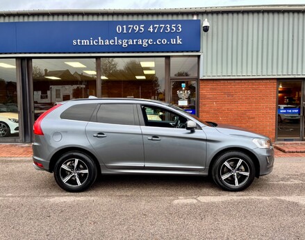 Volvo XC60 D4 R-DESIGN NAV AWD 10