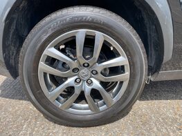 Lexus NX 300H LUXURY 14