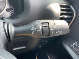 Lexus NX 300H LUXURY 51