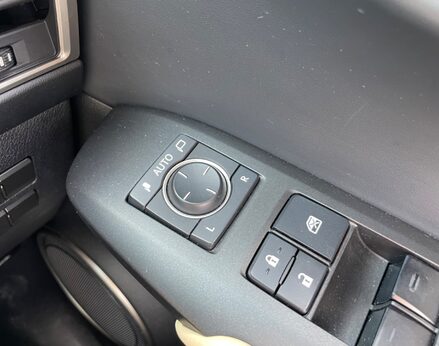 Lexus NX 300H LUXURY 54