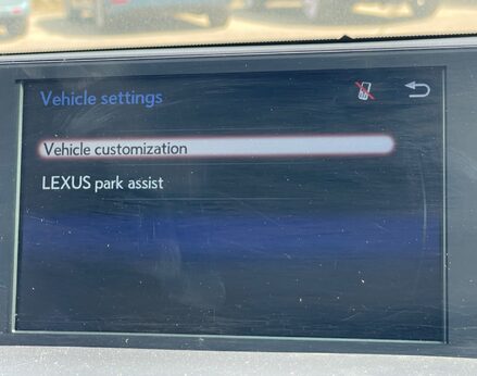 Lexus NX 300H LUXURY 36