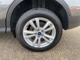 Ford Kuga ZETEC TDCI 14