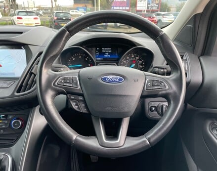 Ford Kuga ZETEC TDCI 19