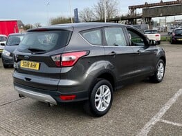 Ford Kuga ZETEC TDCI 8