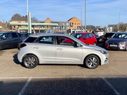 Hyundai i20 MPI SE 10