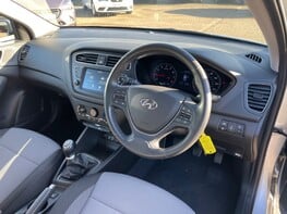 Hyundai i20 MPI SE 17