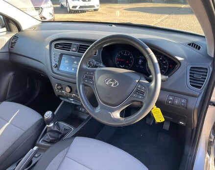 Hyundai i20 MPI SE 17