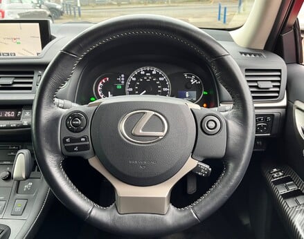 Lexus CT 200H ADVANCE 20