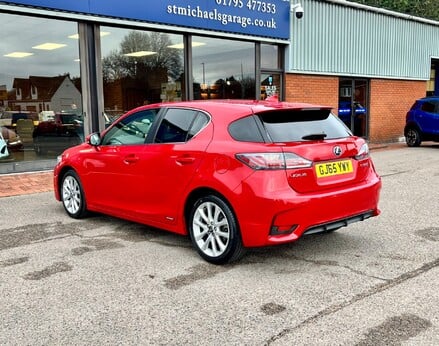 Lexus CT 200H ADVANCE 9