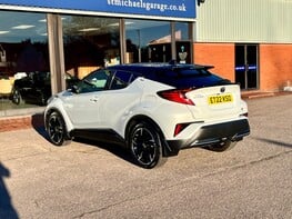 Toyota C-HR GR SPORT 9