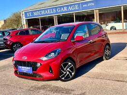 Hyundai i10 MPI PREMIUM 1