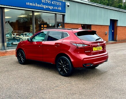 Nissan Qashqai DIG-T N-TEC DCT 9