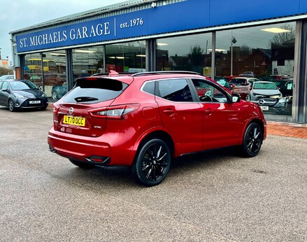 Nissan Qashqai DIG-T N-TEC DCT 8