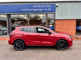 Nissan Qashqai DIG-T N-TEC DCT 10