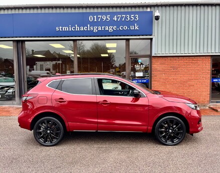 Nissan Qashqai DIG-T N-TEC DCT 10