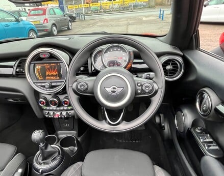 Mini Convertible COOPER 22