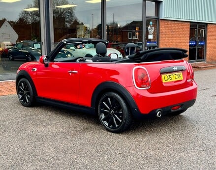 Mini Convertible COOPER 11