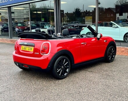 Mini Convertible COOPER 8