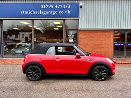 Mini Convertible COOPER 12