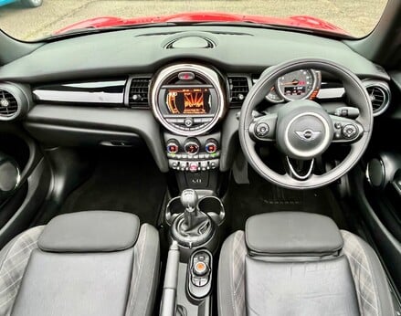 Mini Convertible COOPER 2