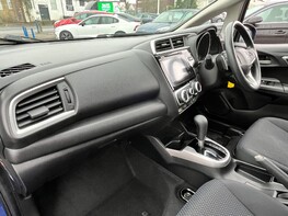 Honda Jazz I-VTEC SE 17