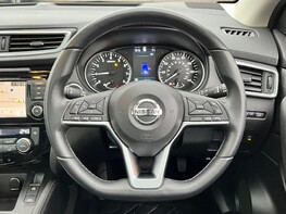 Nissan Qashqai DIG-T N-MOTION DCT 20