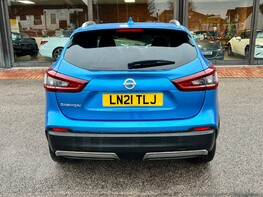 Nissan Qashqai DIG-T N-MOTION DCT 6