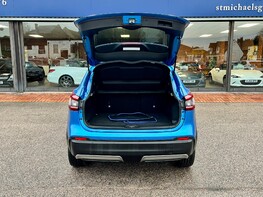 Nissan Qashqai DIG-T N-MOTION DCT 64