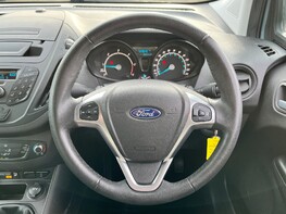 Ford Tourneo Courier ZETEC TDCI 23