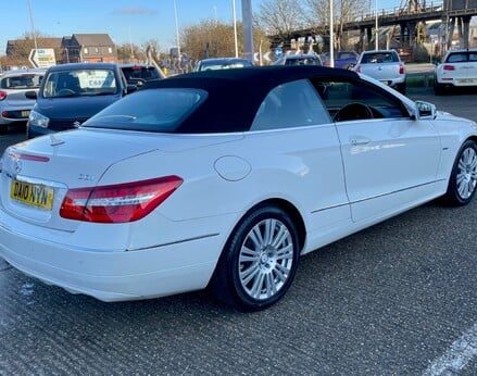 Mercedes-Benz E Class E250 CGI BLUEEFFICIENCY SE 67