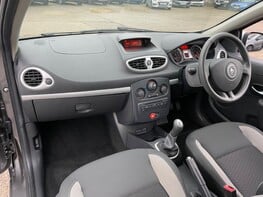 Renault Clio I-MUSIC 16V 22