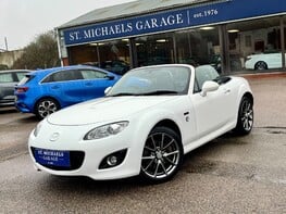 Mazda MX-5 20TH ANNIVERSARY 1