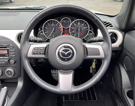 Mazda MX-5 20TH ANNIVERSARY 24