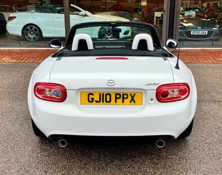 Mazda MX-5 20TH ANNIVERSARY 45