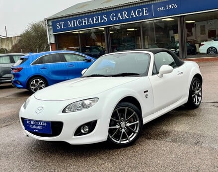 Mazda MX-5 20TH ANNIVERSARY 3