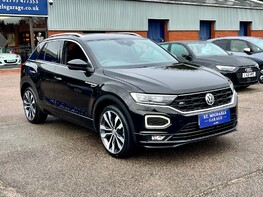 Volkswagen T-Roc R-LINE TSI EVO 4