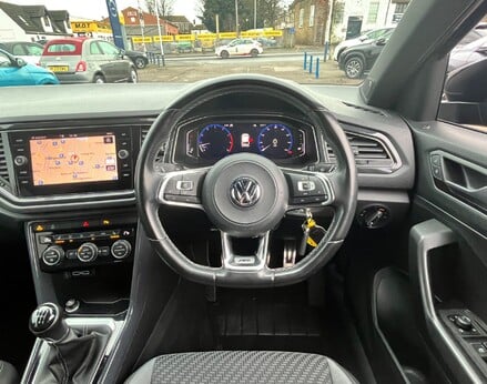 Volkswagen T-Roc R-LINE TSI EVO 19