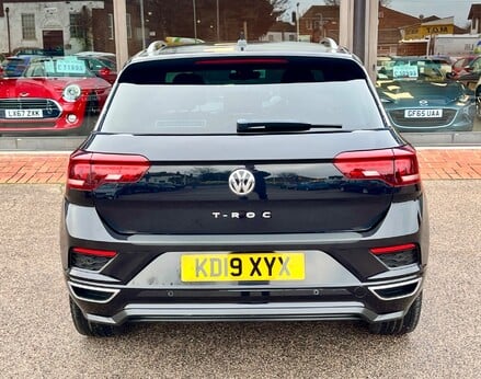 Volkswagen T-Roc R-LINE TSI EVO 6