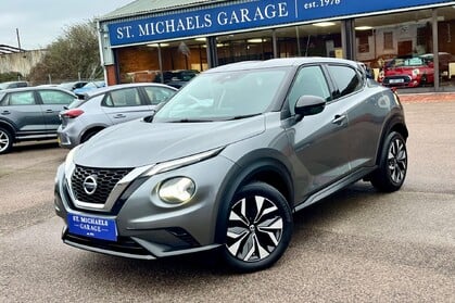 Nissan Juke DIG-T ACENTA DCT