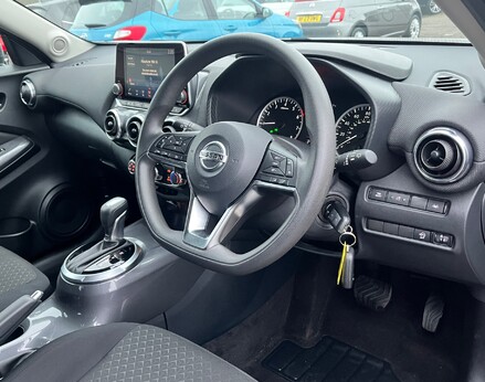 Nissan Juke DIG-T ACENTA DCT 18