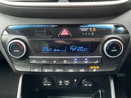 Hyundai TUCSON T-GDI PREMIUM 44